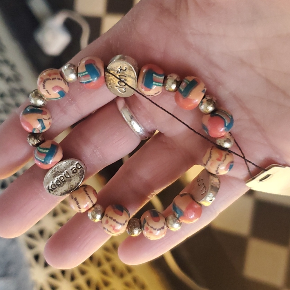 Calypso Studios Clay Stretch bracelet - Picture 4 of 4